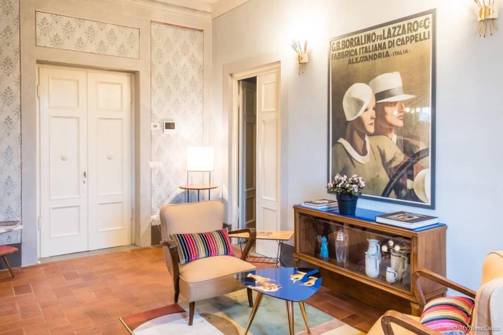 Casa Maria - Attico Di Lusso Vicino Alle Mura Lucca Exteriör bild