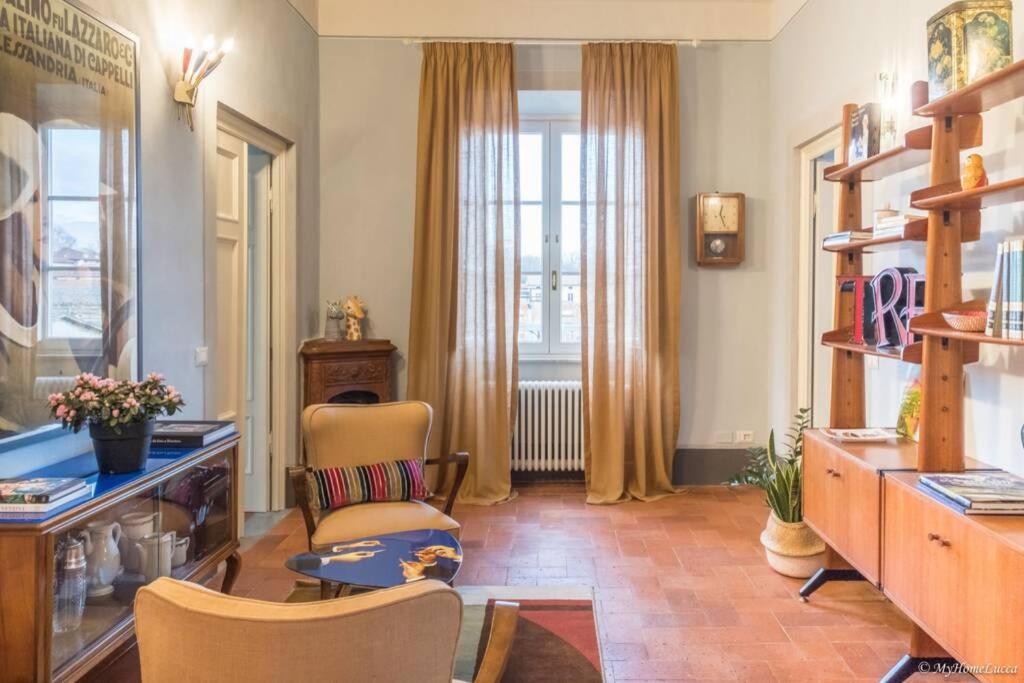 Casa Maria - Attico Di Lusso Vicino Alle Mura Lucca Exteriör bild