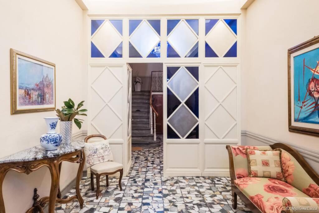 Casa Maria - Attico Di Lusso Vicino Alle Mura Lucca Exteriör bild